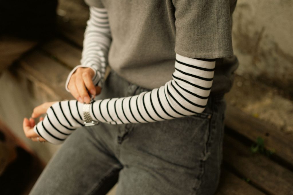 Como comprar roupa online sem errar: guia pr&aacute;tico para escolher com confian&ccedil;a