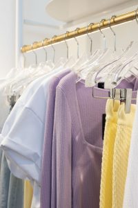 Como cuidar de roupas para durarem: guia pr&aacute;tico e completo