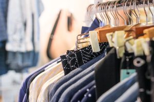 Look monocrom&aacute;tico: truques para acertar com eleg&acirc;ncia em qualquer ocasi&atilde;o